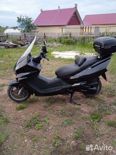 Honda Forza 250