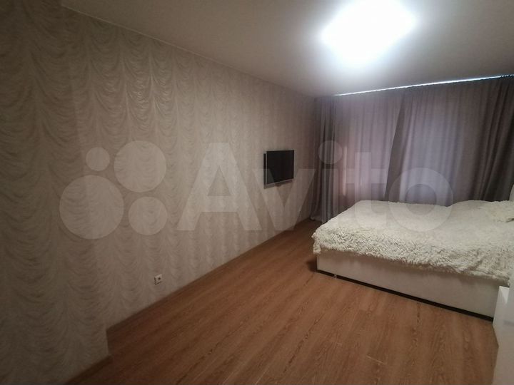 2-к. квартира, 66 м², 10/16 эт.