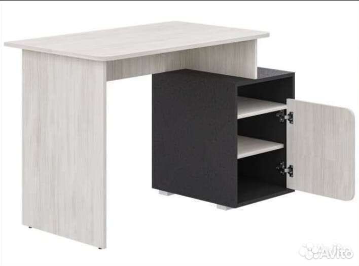 Стол компьютерный, письменный с полками