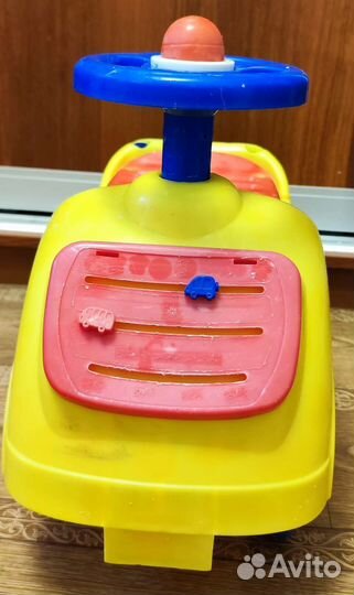 Машинка-каталка