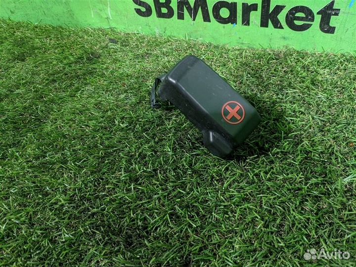 Крышка клеммы аккумулятора Toyota Harrier MCU35