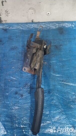 Рычаг стояночного тормоза Renault Laguna Z7X B565