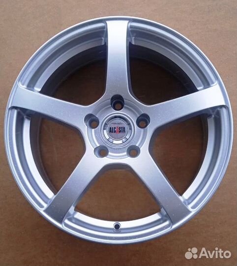 Диски литые R17 AlcastaM32 сверловка 5*114,3 новые