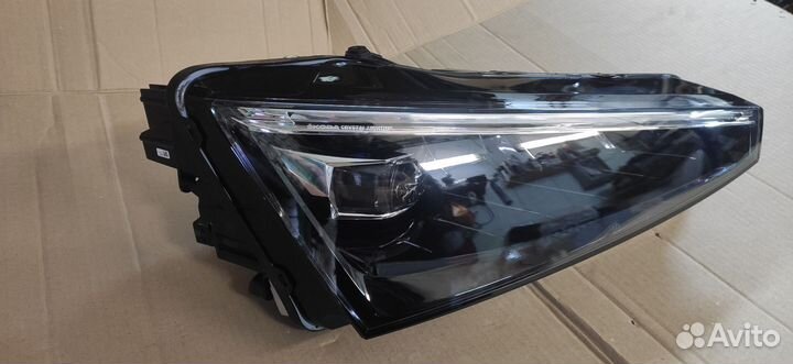 Фара правая full LED Skoda Rapid 2