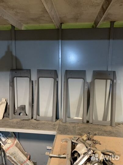 Панель салона Land Rover Defender 90/110