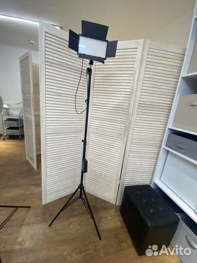 Кольцевые лампы и видео свет