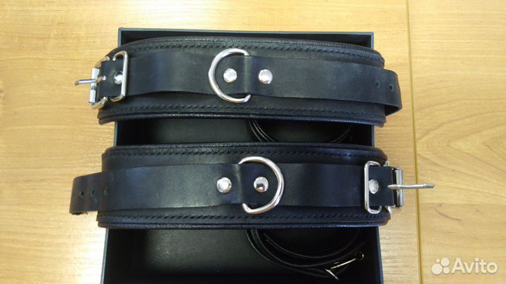 Комплект наручники, поножи