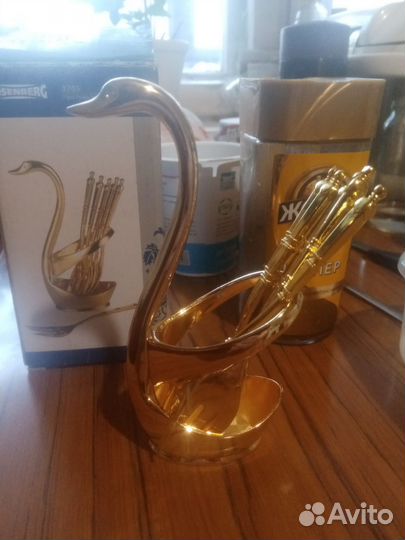 Набор десертных вилок. Лебедь золотой