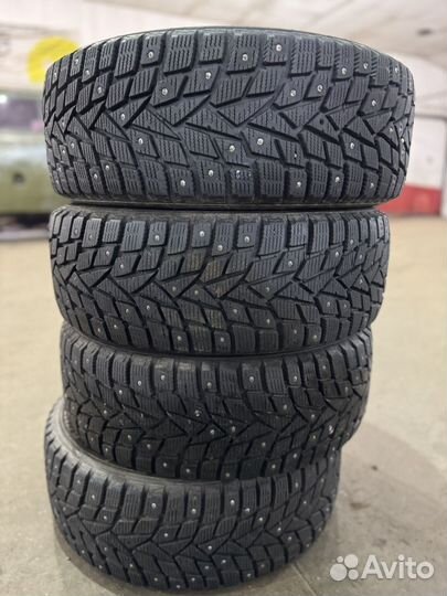 Dunlop SP Winter Ice02 205/55 R16 94T