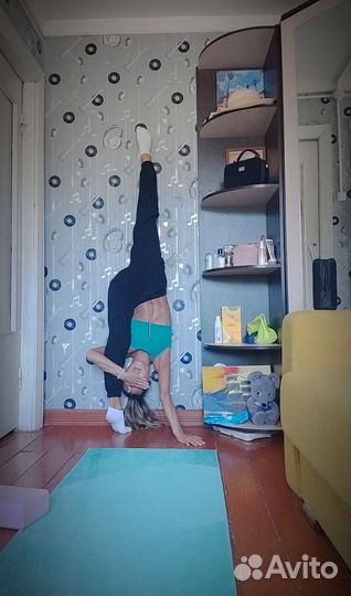 Администратор. Тренер по растяжке