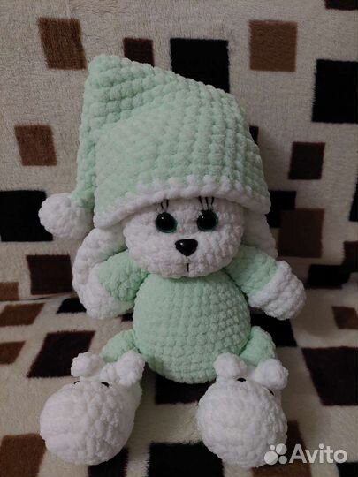 Вязаные игрушки зайка