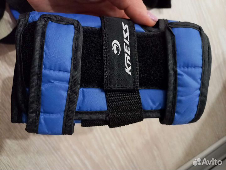 Детская защита для роликовых коньков