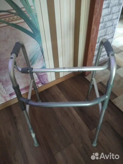 Ходунки для взрослых