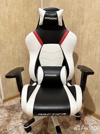 Кресло AKRacing Arctica