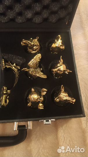 Набор рюмок-перевертышей +графин в кейсе золото