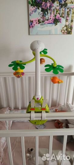 Мобиль на детскую кроватку