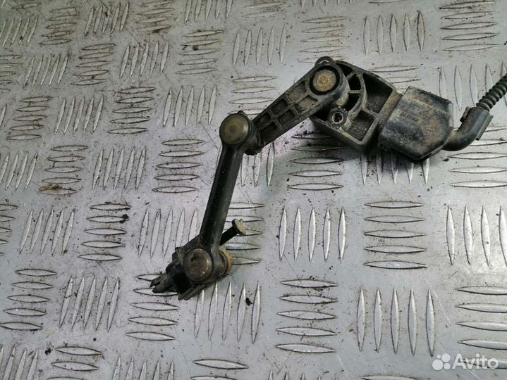 Датчик положения кузова audi q7 4l (2005 - 2015) 3.0 7l0616213d. 4e0907503c