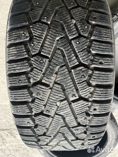 Pirelli Ice Zero 245/40 R18