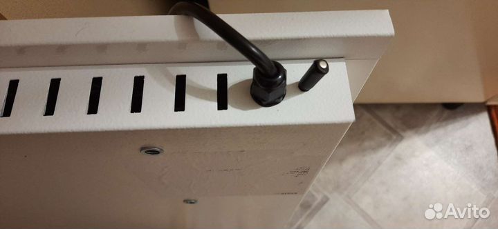 Обогреватель электрический 700 Вт