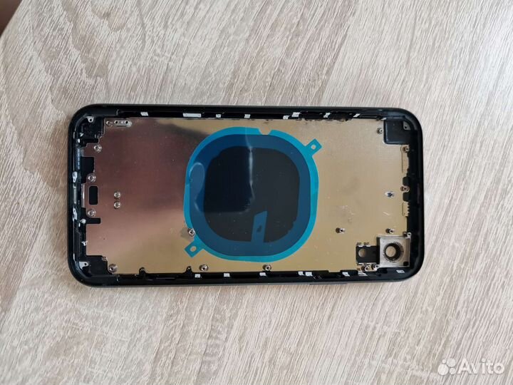 Новый задний корпус на iPhone XR