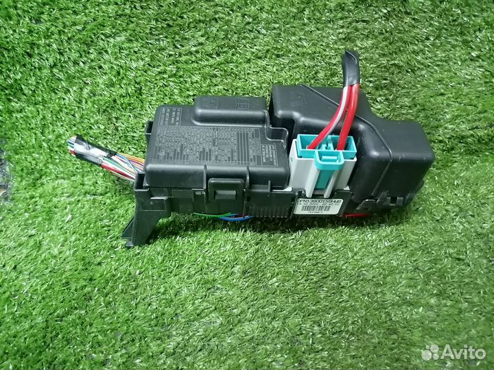 Блок предохранителей DPN13800159HWB Volvo S60 V60