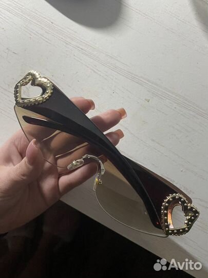 Солнечные очки женские