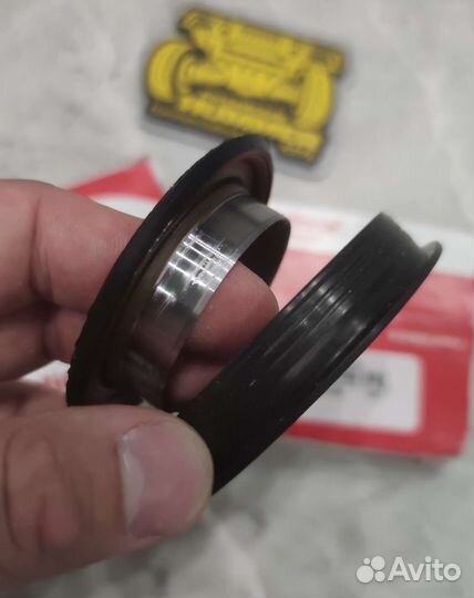 Сальник раздатки передний Hummer H2 / Escalade