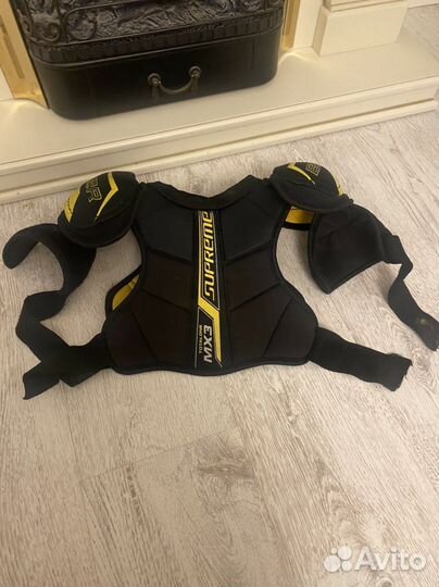 Нагрудник хоккейный bauer supreme