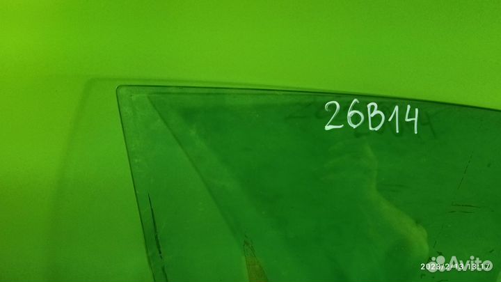 Стекло двери переднее правое Mitsubishi Carisma