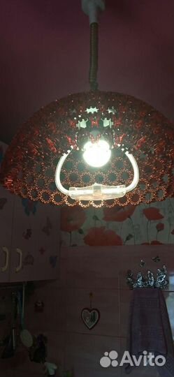 Люстра потолочная с абажуром