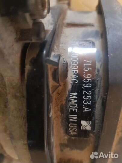 Насос воздушный на Porsche Cayenne