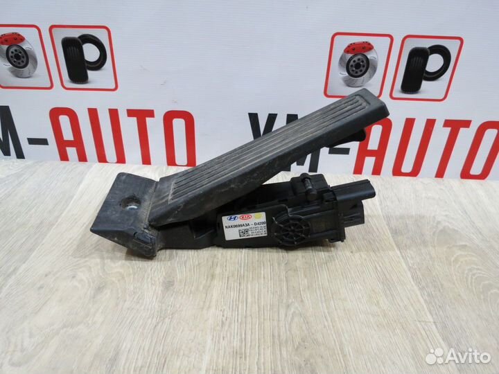 Педаль газа Kia Optima 4