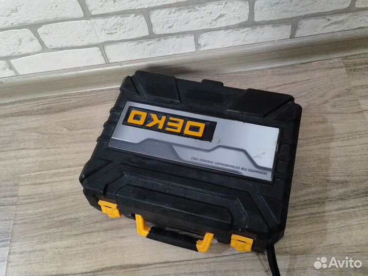 Шуруповерт Deko 20 v