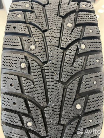 Hankook Winter I'Pike RS W419 215/65 R16 98T