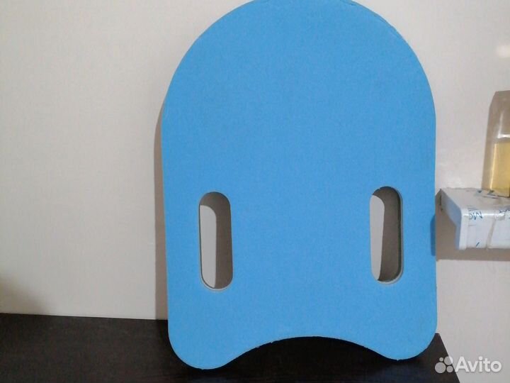 Досточка и колобашка для плаванья