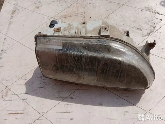 Фара Рено 19 правая