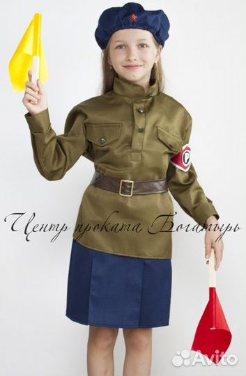 Солдат в галифе, сержант, пилотки, ватник