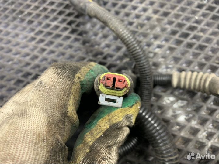 Проводка фары левой Daf XF105