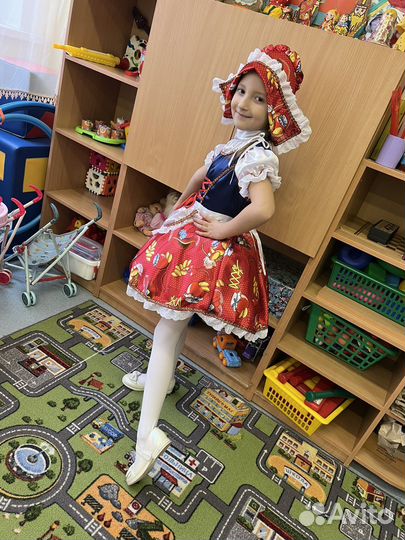 Костюм красной шапочки