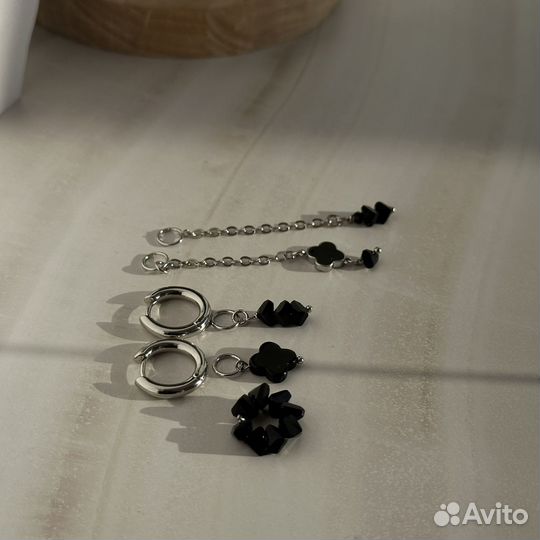 Колье ожерелье