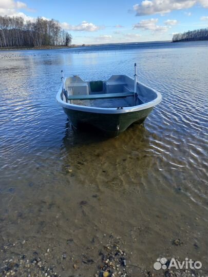 Лодки весельные