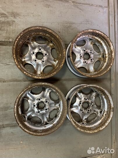 Штампованные диски от Land Rover Freelander 2001