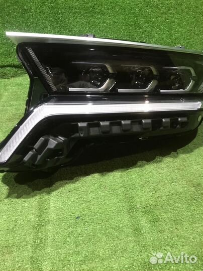 Левая фара Kia Sorento 4 MQ4 LED