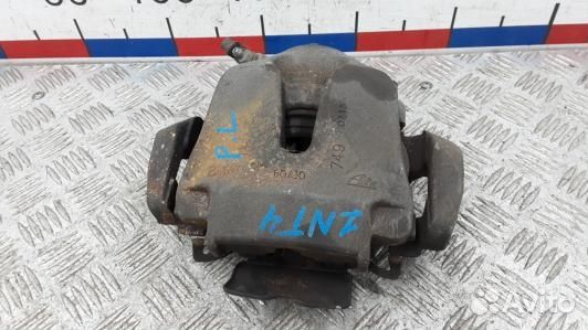 Суппорт тормозной передний левый BMW X5 E70 (1NT04