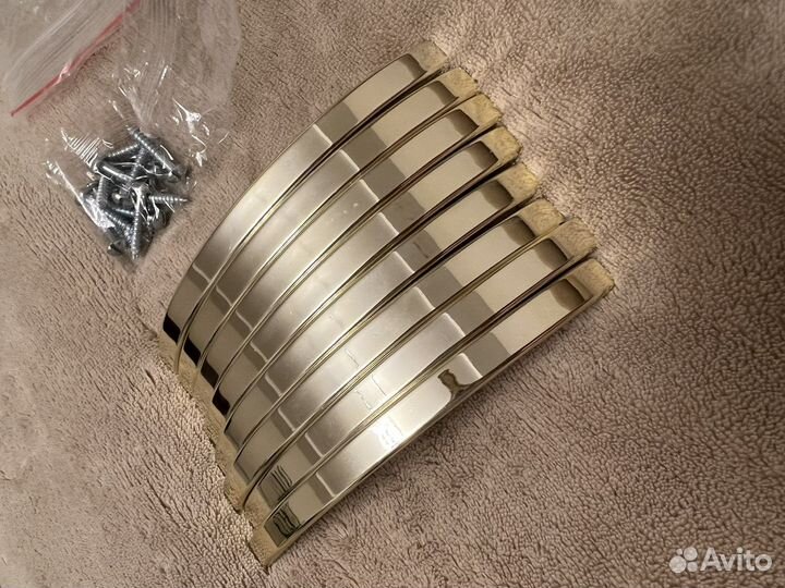 Мебельные ручки новые