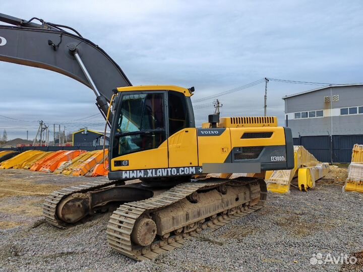 Гусеничный экскаватор Volvo EC300DL, 2018