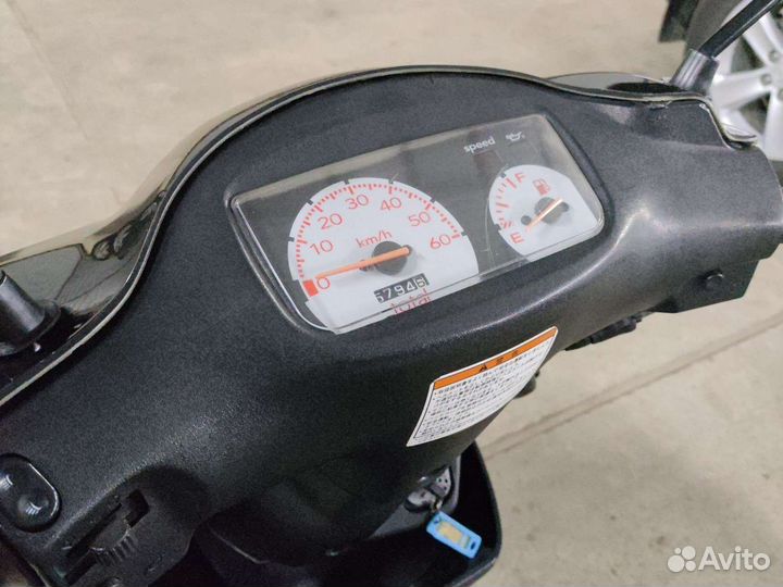 Продаю мопед Suzuki let's 2 торг уместен