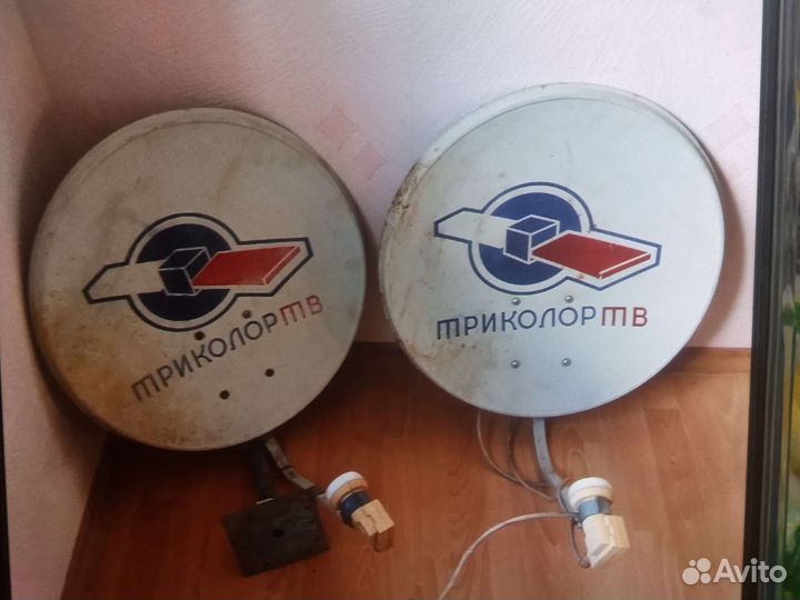 Антенна спутниковая