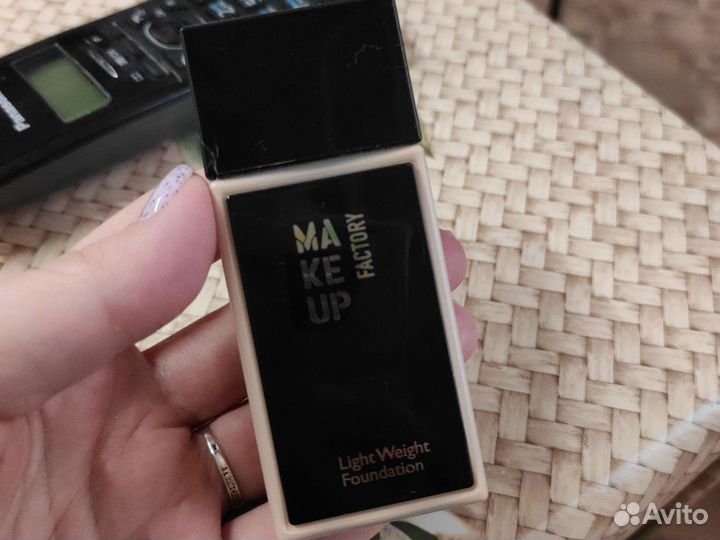 Тональный крем make up factory