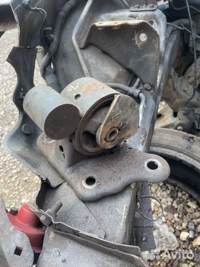 Подушка двс 4G15 Mitsubishi